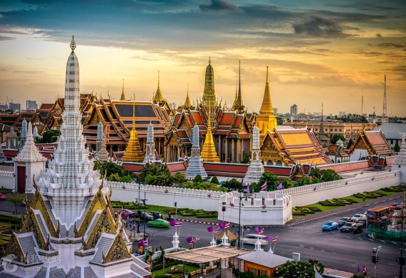 泰国总理表示，中泰两国将从3月起永久互免对方公民签证